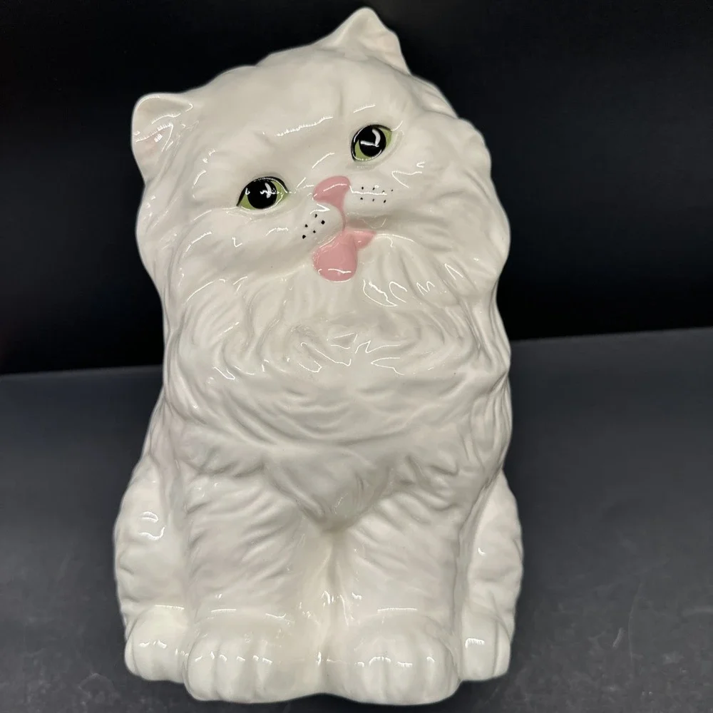 Vintage Ceramic White Persian Cat Figure Statue Long Haired Tongue 10